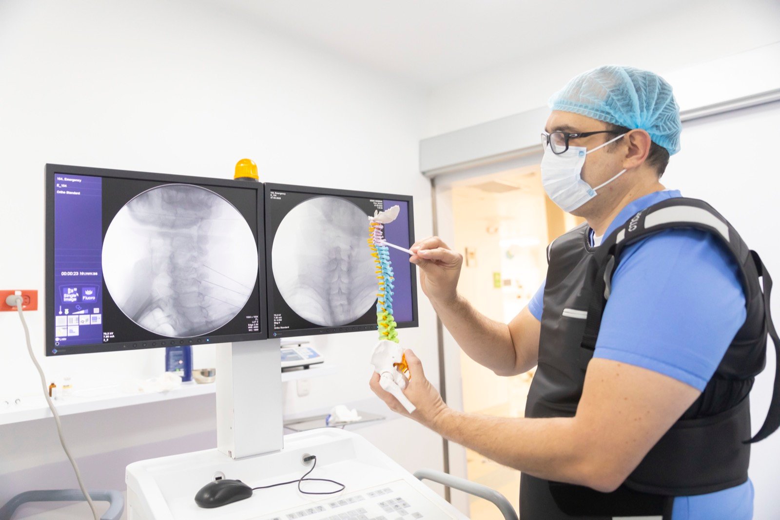 Operating room at Stemcells Colombia